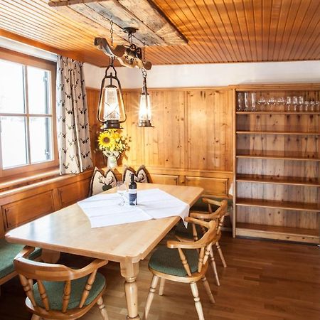 Chalet Appartement Alpenherz Saalbach-Hinterglemm Quarto foto