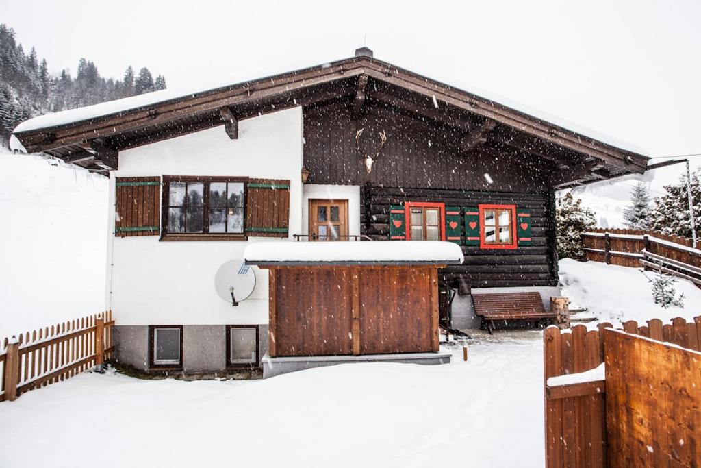 Chalet Appartement Alpenherz Saalbach-Hinterglemm Quarto foto